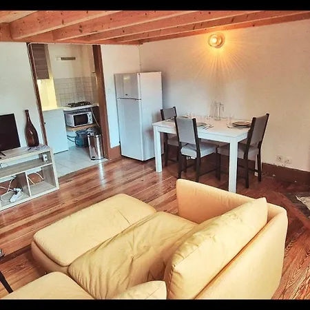 Sequoia A Guest house *